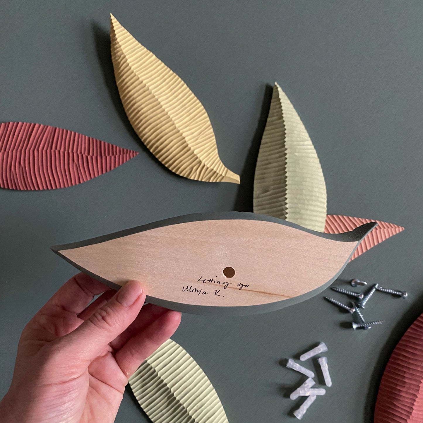 LETTING GO – Colour